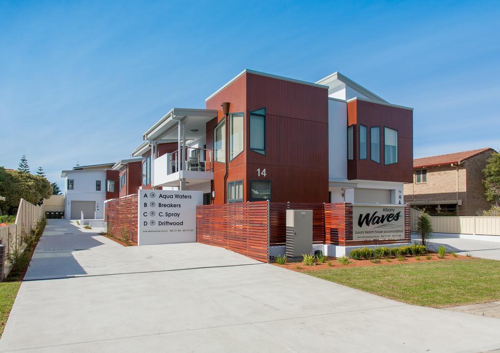 Albany Waves Villa Екстериор снимка