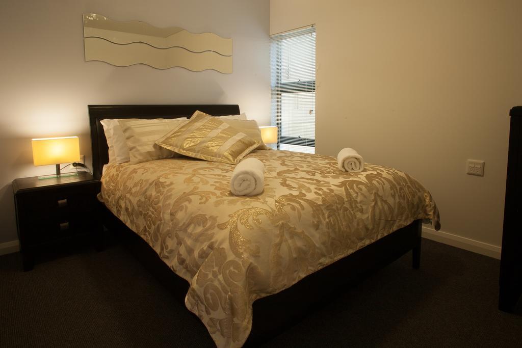 Albany Waves Villa Екстериор снимка